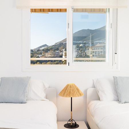 Holidays2Nueva Torrequebrada 2 Bedrooms And 2 Bathrooms, Terrace, Community Pool And Garage Benalmadena Bagian luar foto